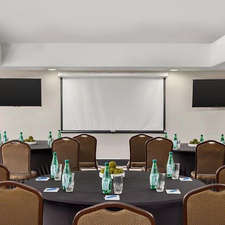Four Points By Sheraton Greensboro Airport מראה חיצוני תמונה