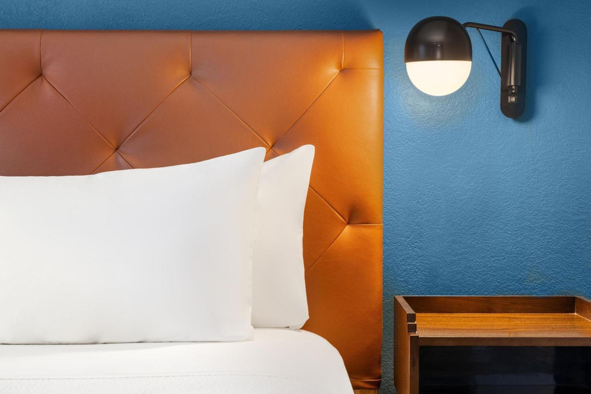 Four Points By Sheraton Greensboro Airport מראה חיצוני תמונה
