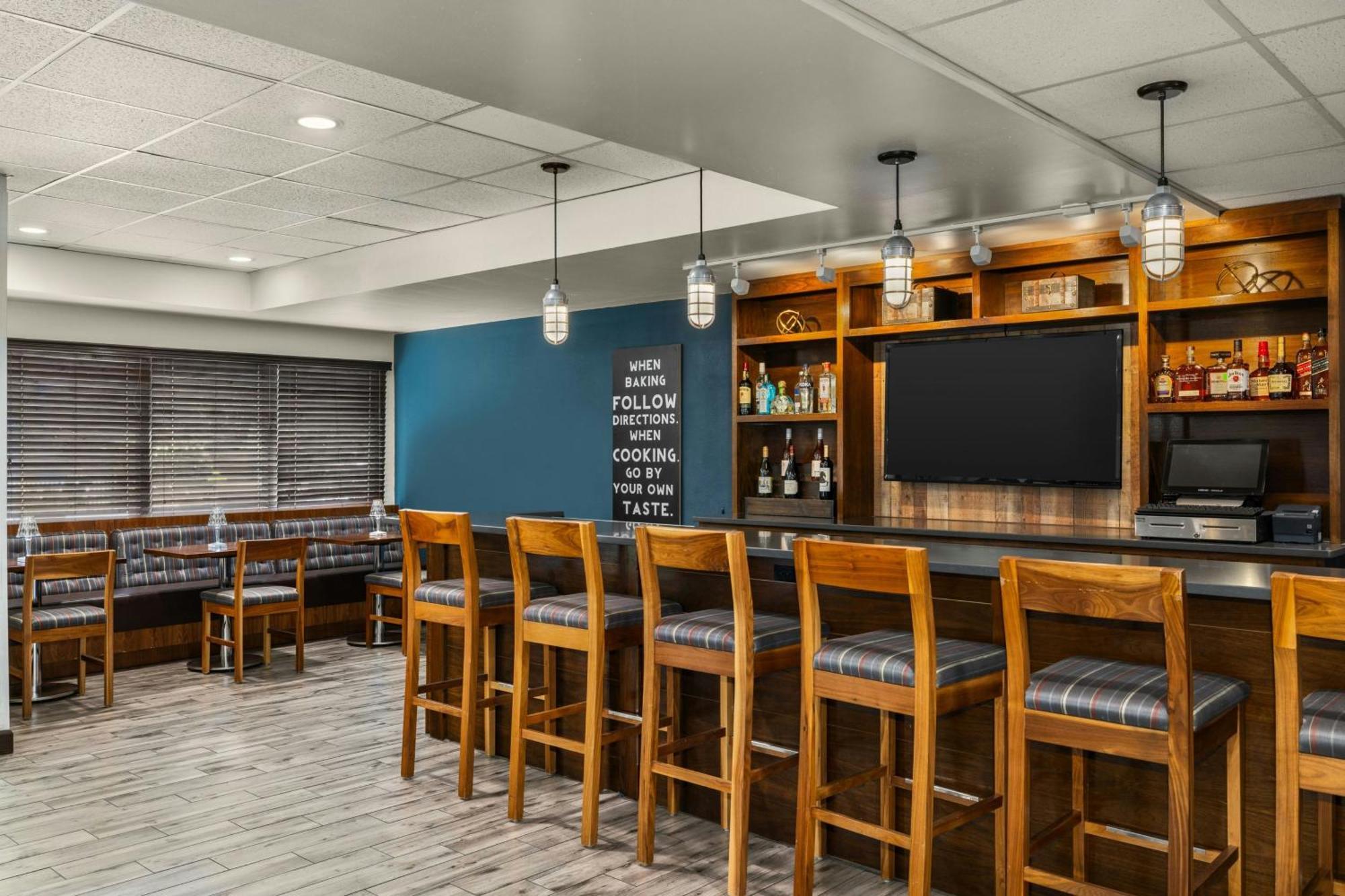 Four Points By Sheraton Greensboro Airport מראה חיצוני תמונה
