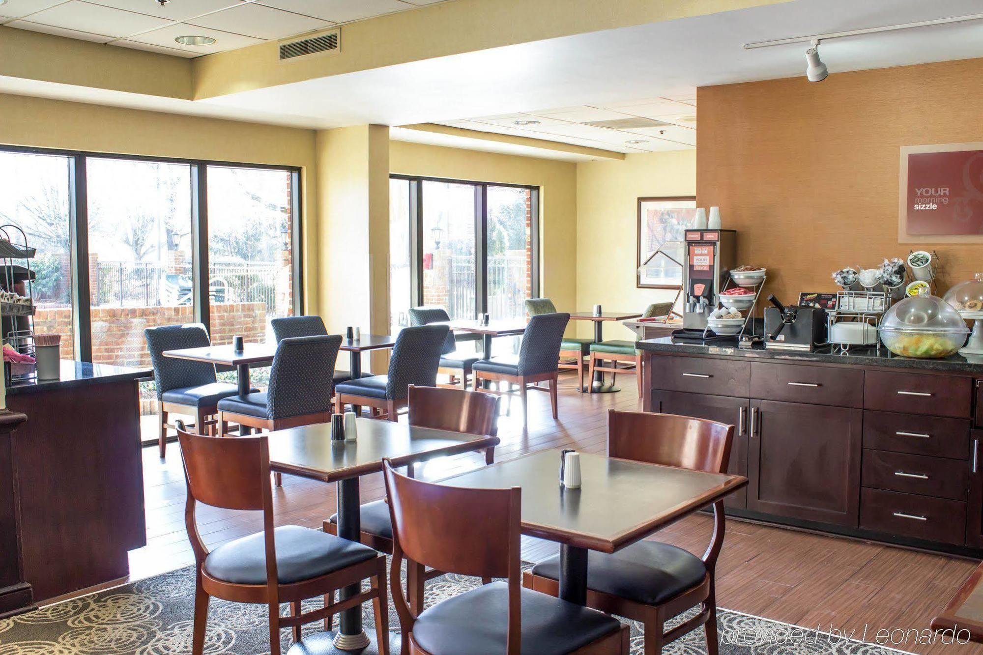 Four Points By Sheraton Greensboro Airport מראה חיצוני תמונה