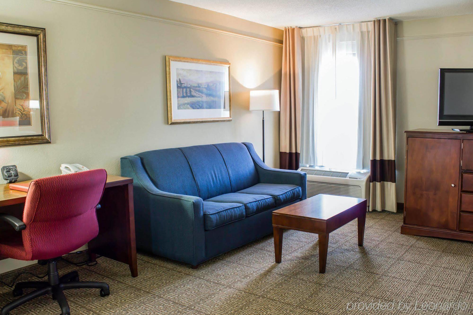 Four Points By Sheraton Greensboro Airport מראה חיצוני תמונה