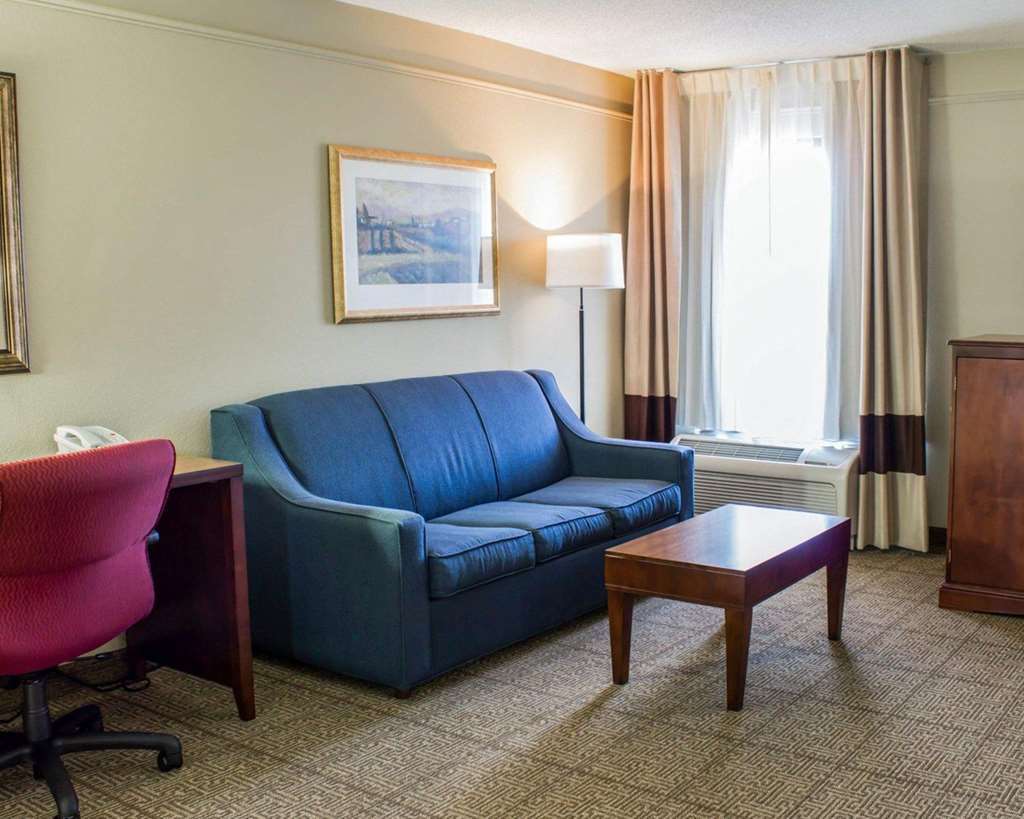 Four Points By Sheraton Greensboro Airport חדר תמונה
