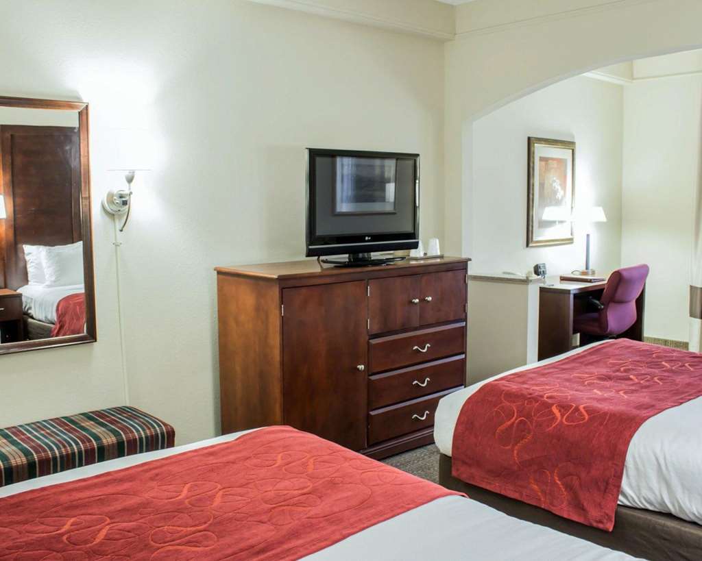 Four Points By Sheraton Greensboro Airport חדר תמונה